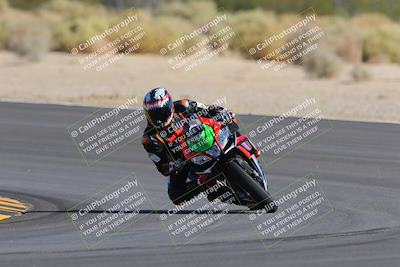 media/Oct-08-2022-SoCal Trackdays (Sat) [[1fc3beec89]]/Turn 10 (945am)/